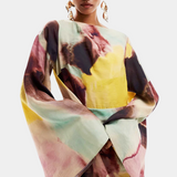 Dana Vestido Maxi con Estampado de Acuarela y Frontal Torcido