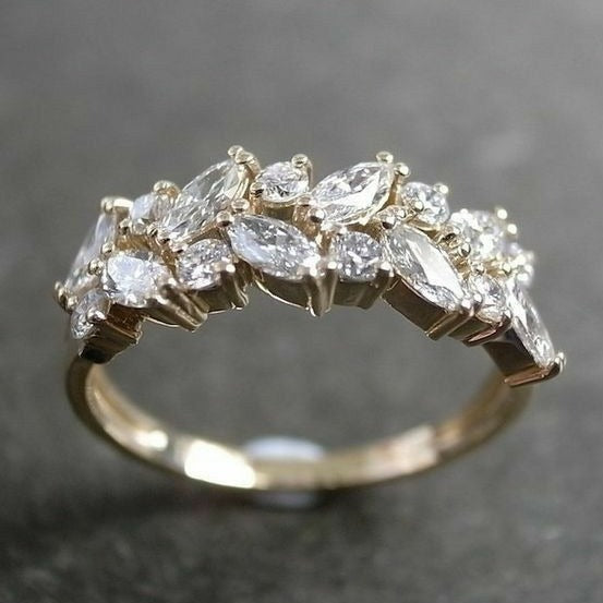 Anillo Vintage con Zirconia