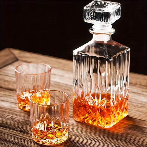Conjunto de Botella y copas de Whiskey