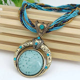 Collar Vintage con Colgante Étnico en Cristal Verde