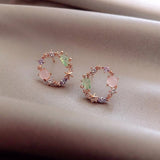 Floral con zirconia en oro