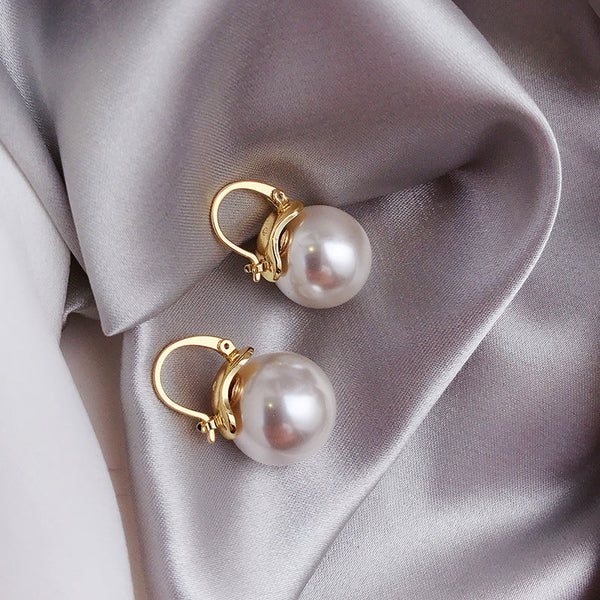 Pendientes Grosos con Perlas en Oro