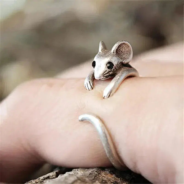 Anillo Vintage en Plateado con Rata