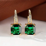 Pendientes de Oro con Piedras Misteriosas