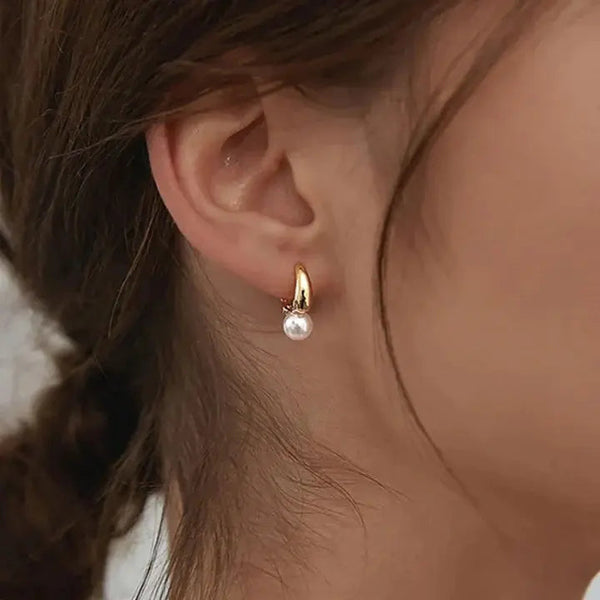 Pendientes Pequeños de Perla Baño de Oro