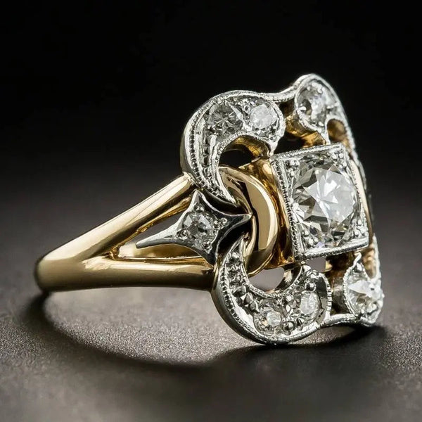 Anillo Vintage Dorado con Zirconia