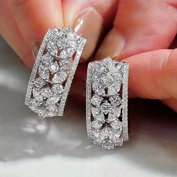 Pendientes Rectangulares Plateados con Brillo