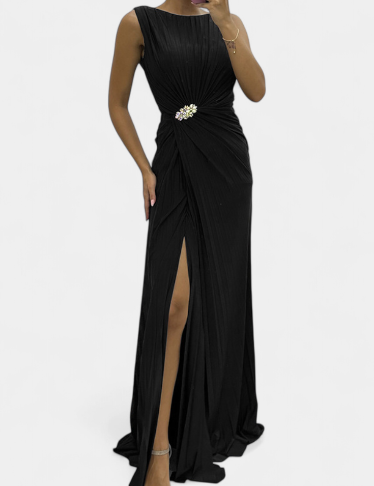 Shiloh Vestido Maxi Plisado con Abertura Lateral y Escote Cruzado