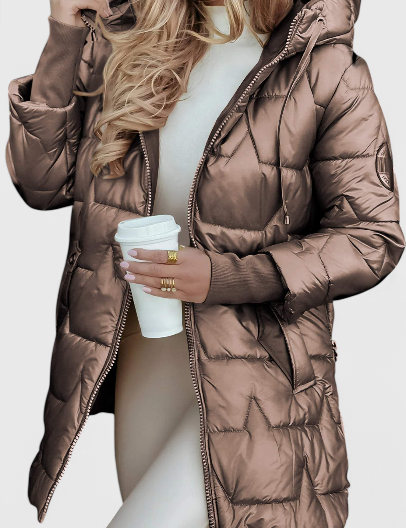 Marcella | Abrigo Aislante Acogedor con Capucha