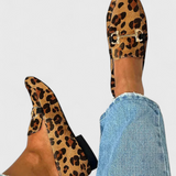 Lluvia Mocasines Elegantes con Patrón Grabado y Tacón Sutil