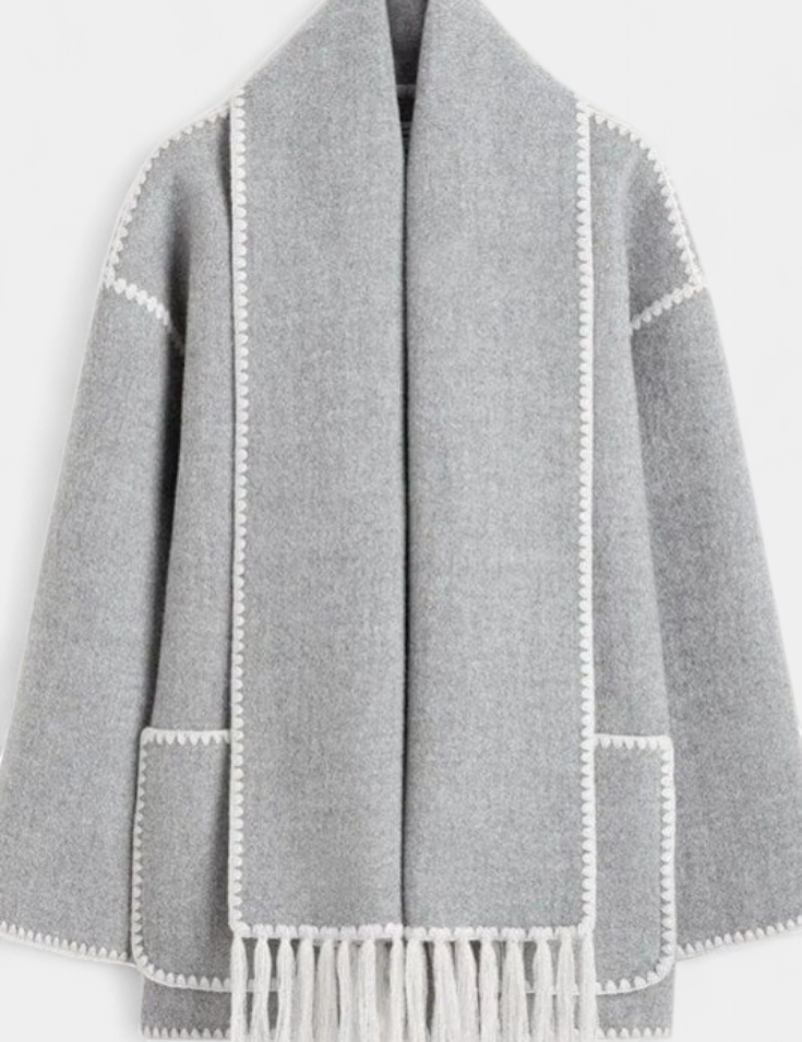 Pauline | Abrigo de Corte Suelto con Bufanda de Flecos Incorporada