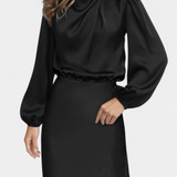 Cecila Vestido Maxi con Cuello Alto y Detalle Floral