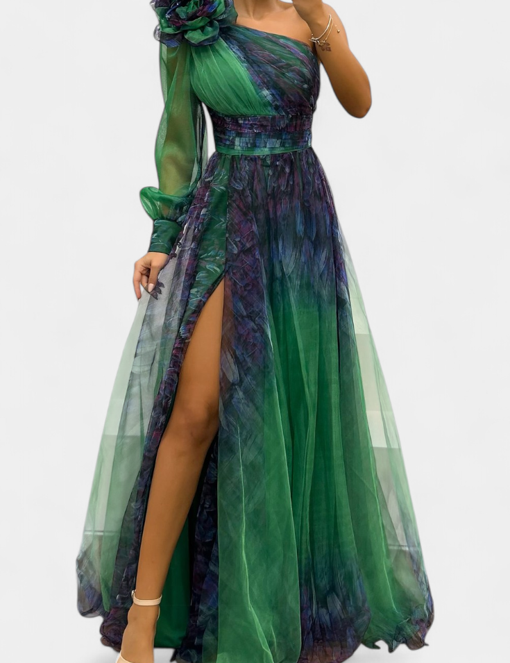 Becca Vestido Maxi de Chiffón con Hombro Descubierto y Flor Voluminosa