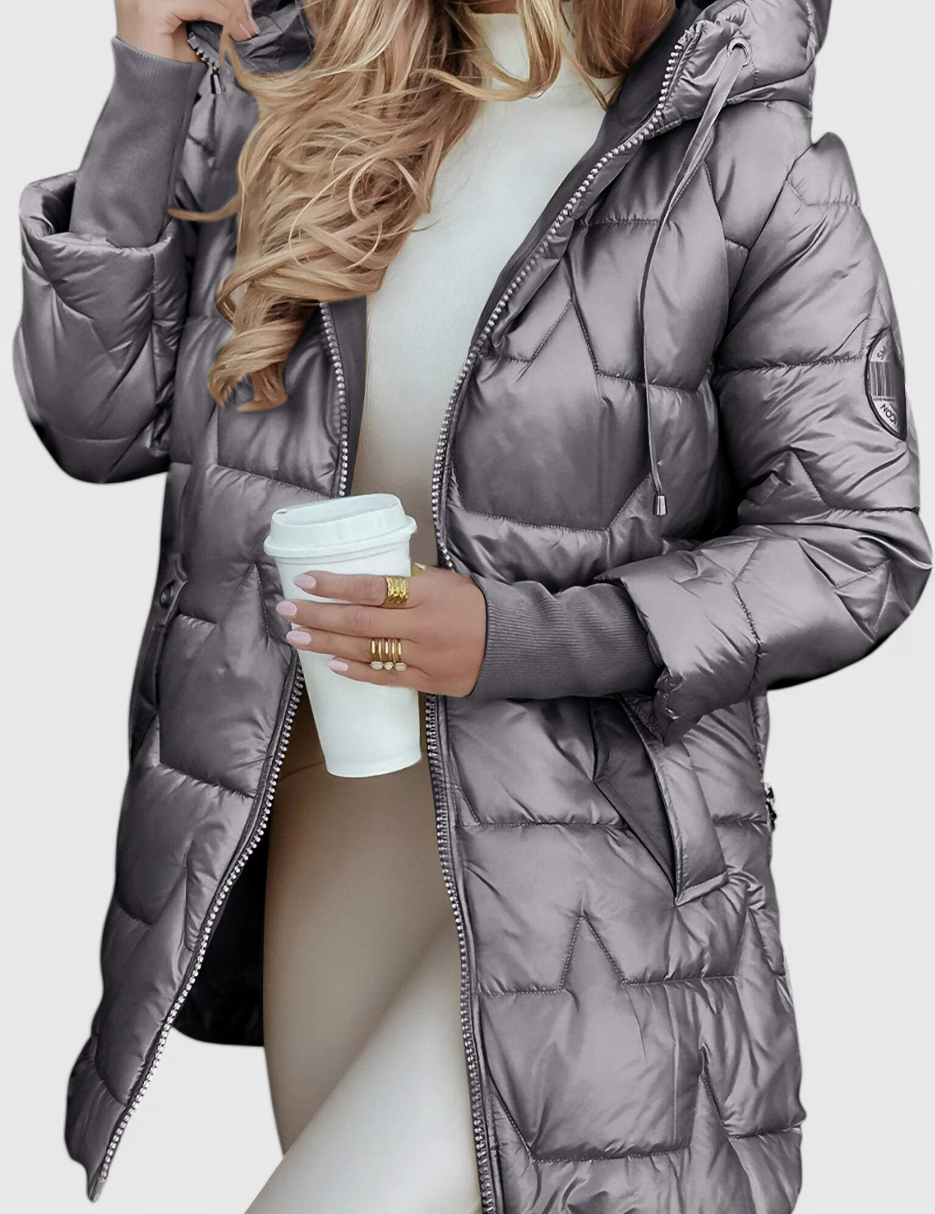 Marcella | Abrigo Aislante Acogedor con Capucha