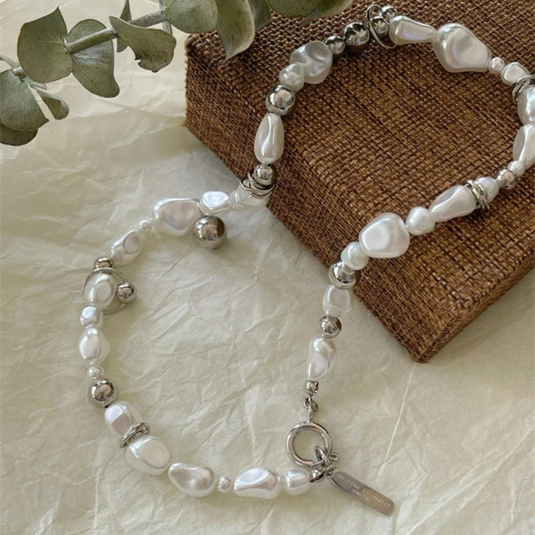 Collar Vintage con Perlas y Cuentas de Plata